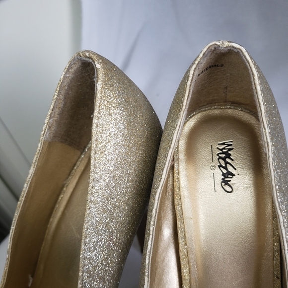 Gold glitter high heel pumps - Picture 8 of 8